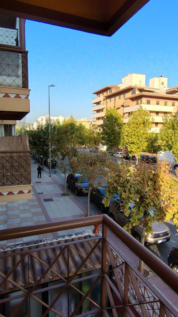 Vista exterior de Pis en venda en  Jaén Capital amb Aire condicionat, Jardí privat i Terrassa