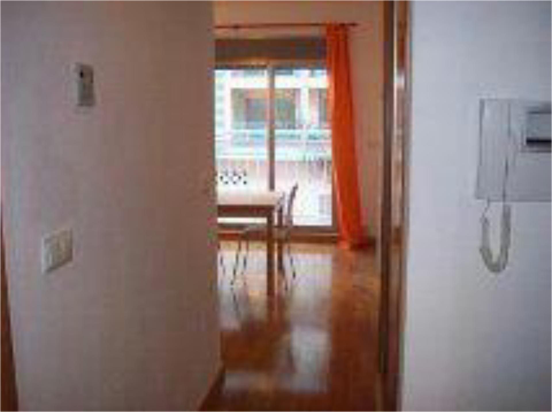 Estudio de alquiler en Juan Carlos I Estudio de alquiler en Juan Carlos I