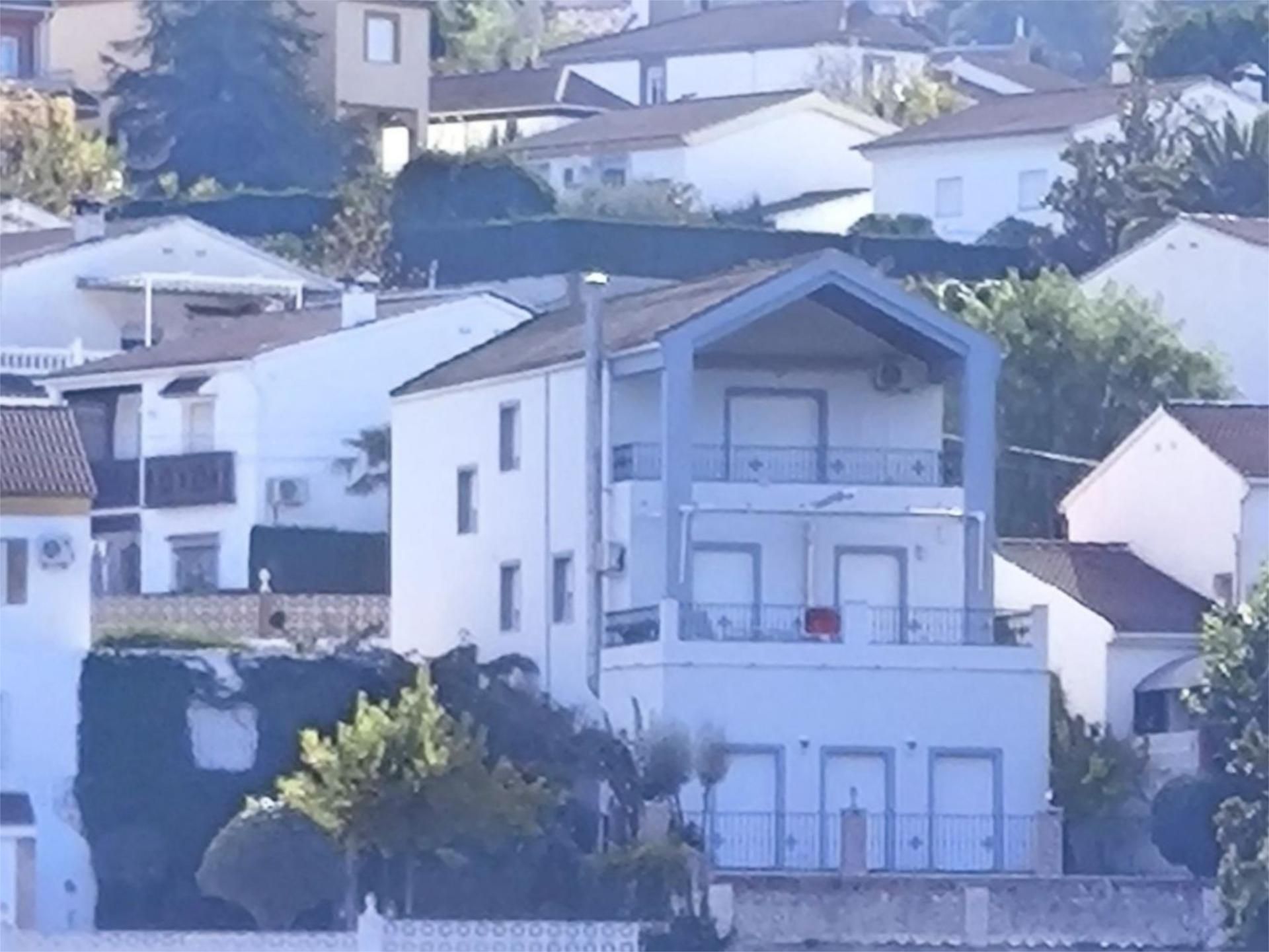 House or chalet for sale in Calle la Cerradura, 7, Los Villares Exterior view of House or chalet for sale in Los Villares with Air Conditioner, Heating and Private garden