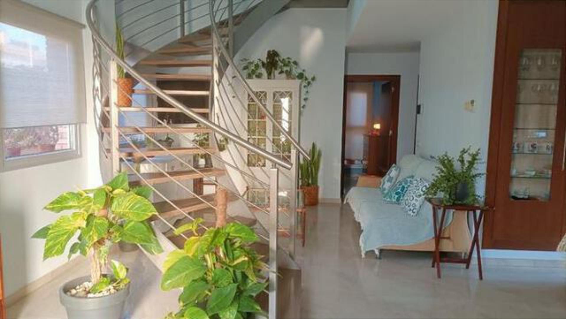 Single-family semi-detached for sale in Carretera Mojonera – Cortijos de Marín Single-family semi-detached for sale in Roquetas de Mar with Private garden, Terrace and Furnished