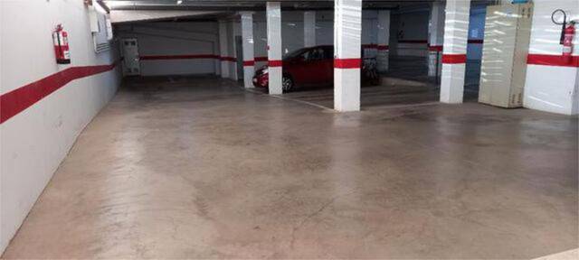 Garaje en Alquiler en Rafelbuñol / Rafelbunyol