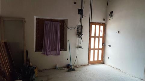 Foto 3 de Casa adosada en venda a Plaça Major, 8, Roda de Ter, Barcelona