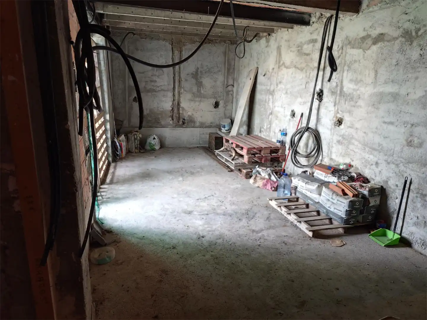 Einfamilien-Reihenhaus zum Verkauf in Plaça Major, 8, Roda de Ter Einfamilien-Reihenhaus zum Verkauf in Plaça Major, 8, Roda de Ter