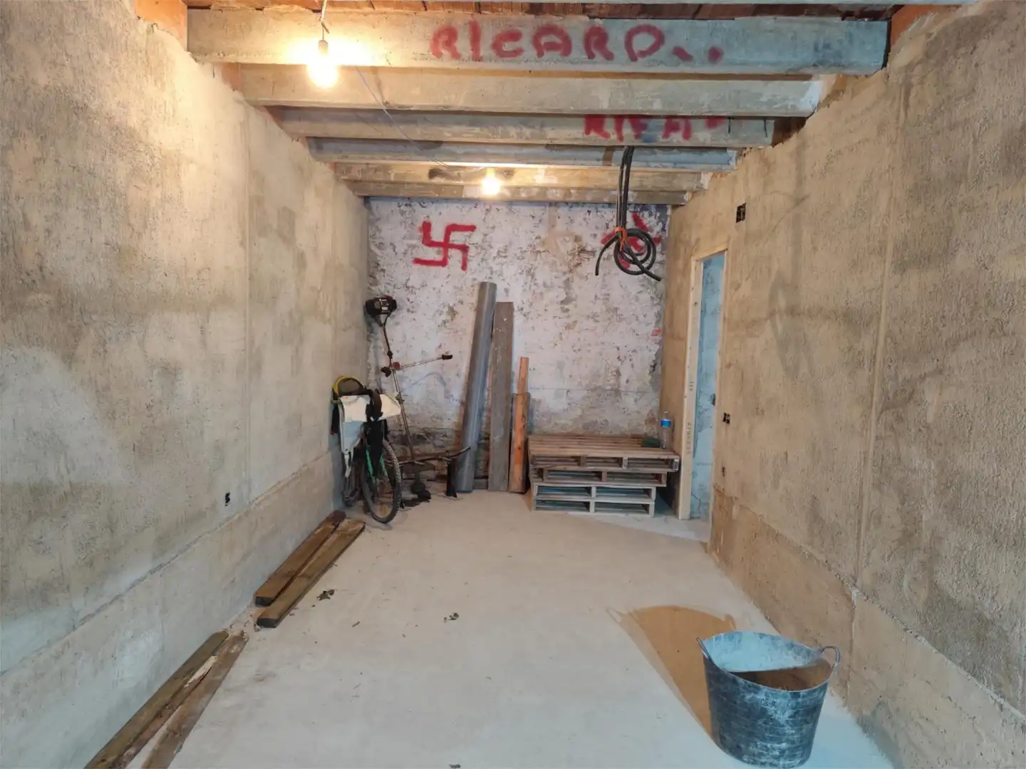 Einfamilien-Reihenhaus zum Verkauf in Plaça Major, 8, Roda de Ter Einfamilien-Reihenhaus zum Verkauf in Plaça Major, 8, Roda de Ter