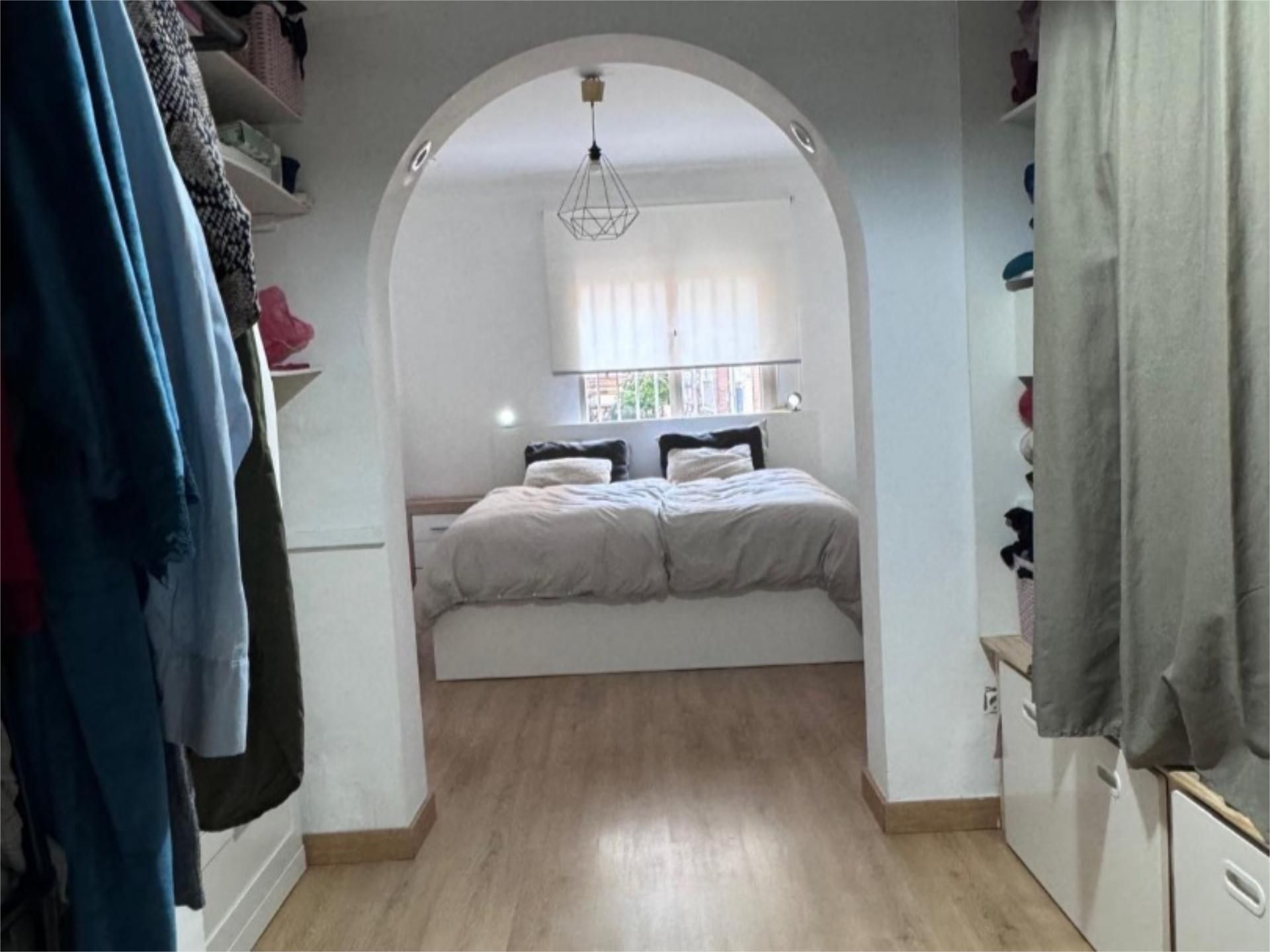 Dormitori de Pis per a compartir en Málaga Capital amb Aire condicionat, Parquet i Moblat