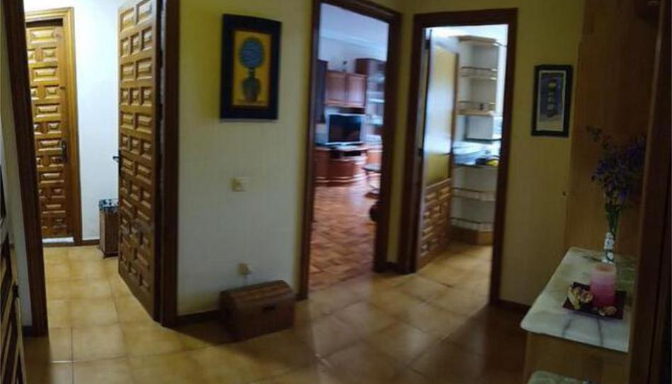 Foto 1 de Apartament de lloguer a Navia, Asturias