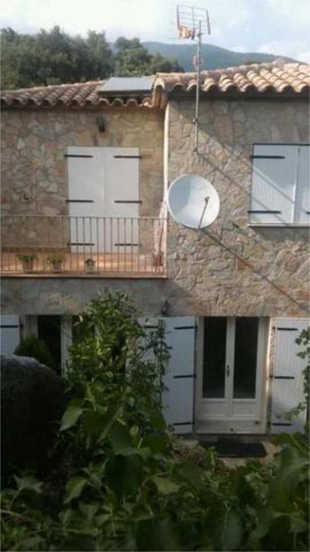 House or chalet to share in Maçanet de Cabrenys Exterior view of House or chalet to share in Maçanet de Cabrenys with Heating, Private garden and Terrace