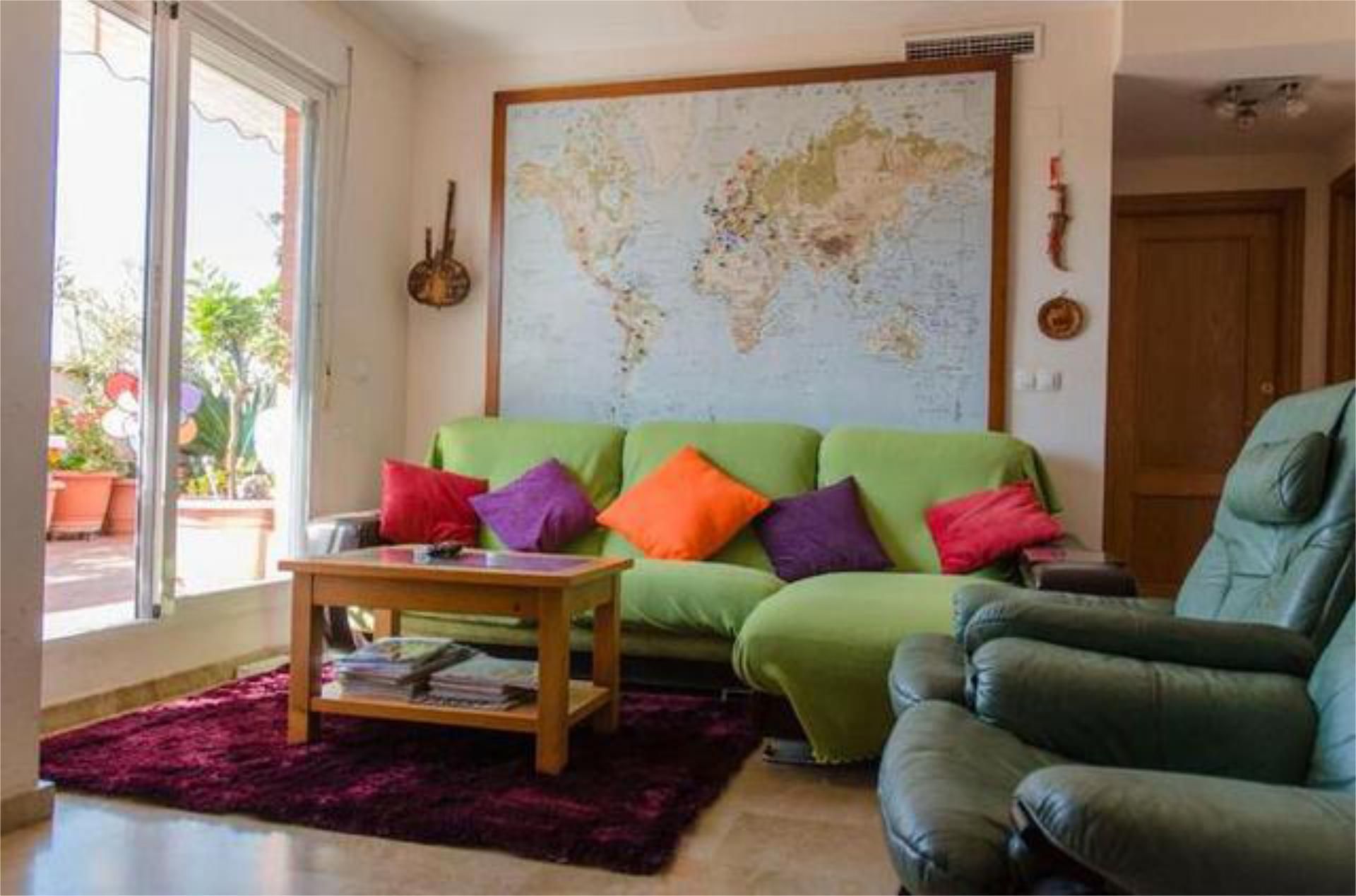 Ático en venta en El Puntal Sala de estar de Ático en venta en Murcia Capital con Terraza y Piscina