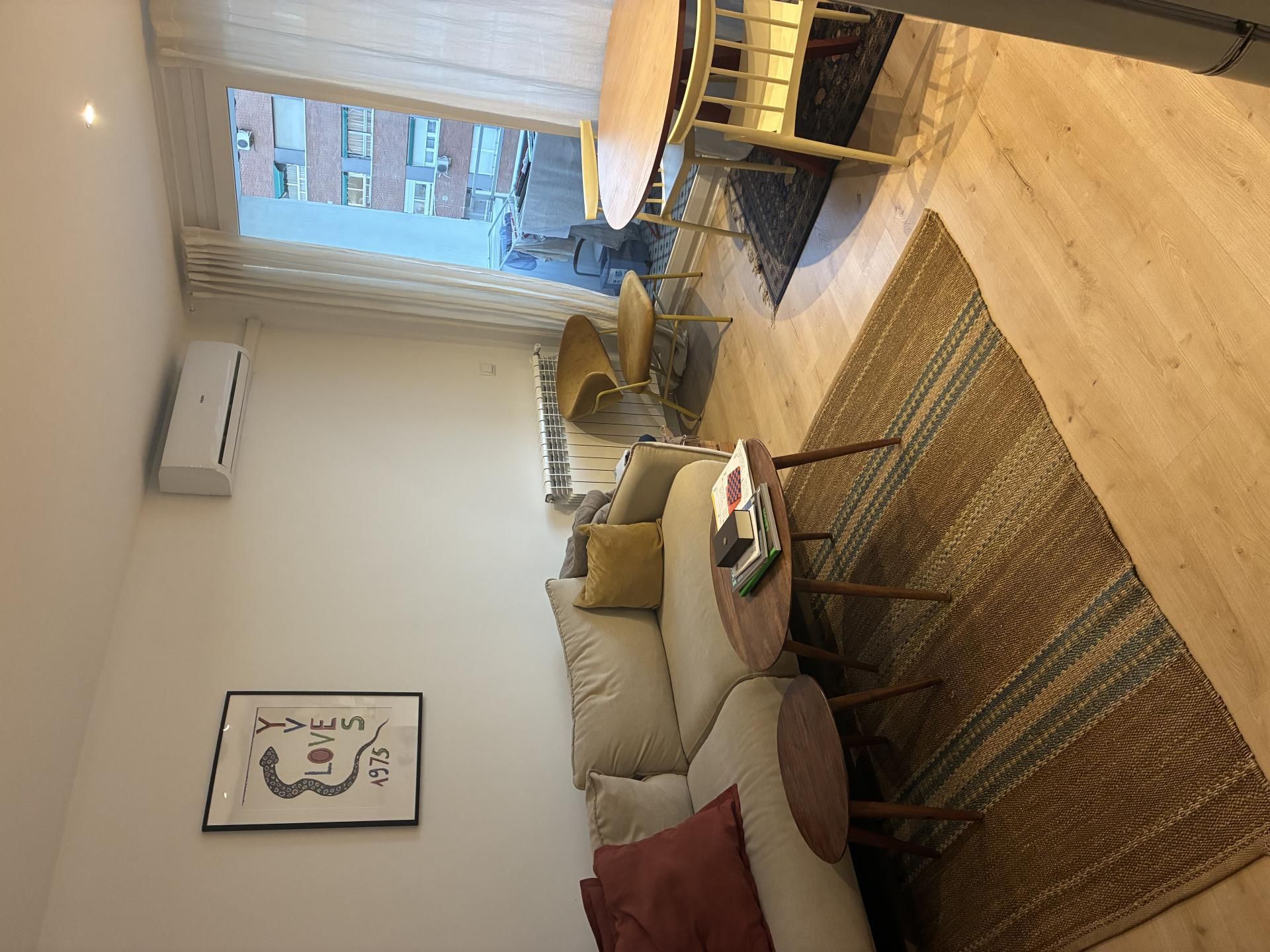 Flat for sale in Calle de Aguilón, 7, Chopera Living room of Flat for sale in Madrid Capital with Air Conditioner and Terrace