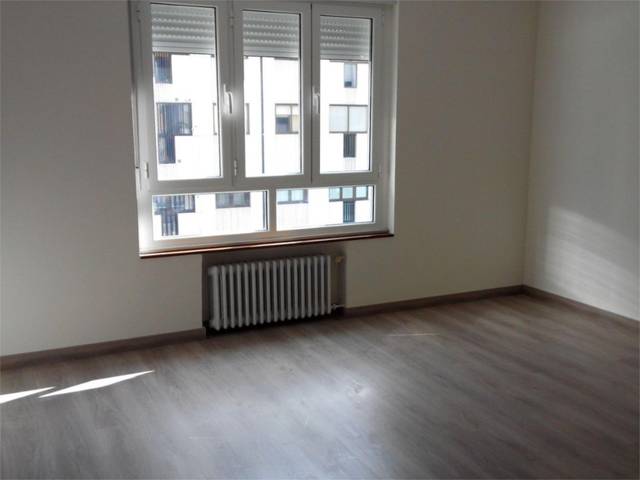 Piso en Alquiler en Avenida Compostilla, 13 en Centro