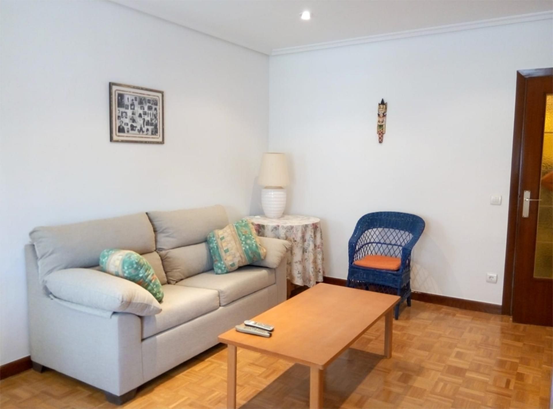 Sala d'estar de Pis en venda en Vitoria - Gasteiz