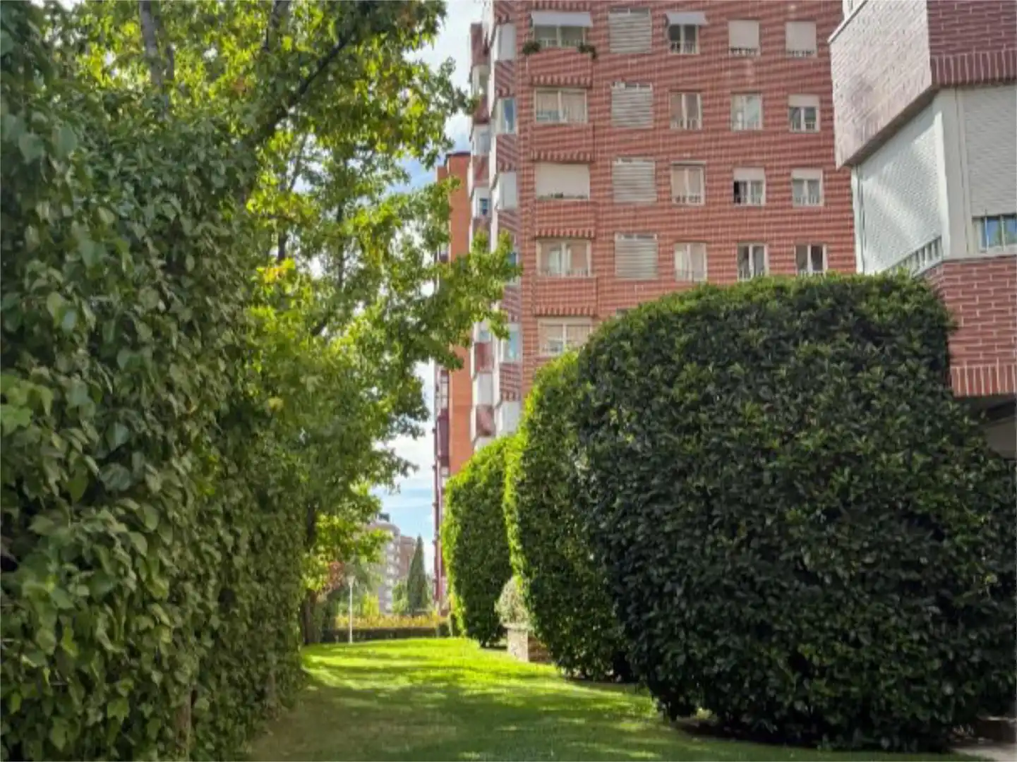 Piso en venta en Calle de Yerma, 8, Costillares Vista exterior de Piso en venta en Madrid con Aire acondicionado, Calefacción y Parquet