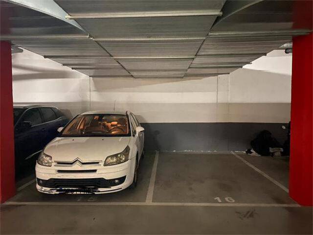 Garaje en Alquiler en pegaso 1 en Centro