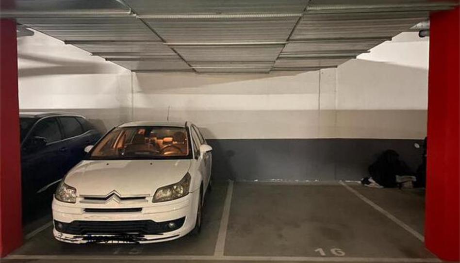 Garage to rent in Square Pegaso 1, Centro, Madrid - image 1 Photo 1 of Garage to rent in Square Pegaso 1, Centro, Madrid