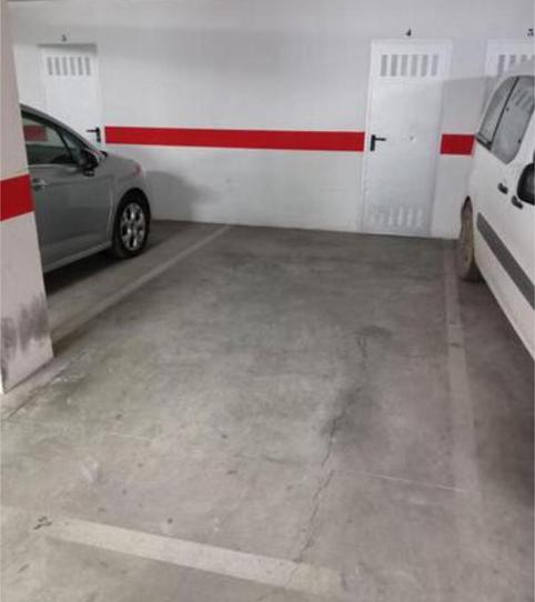 Garage to rent in Pozoblanco, Córdoba - image 2 Photo 2 of Garage to rent in Pozoblanco, Córdoba