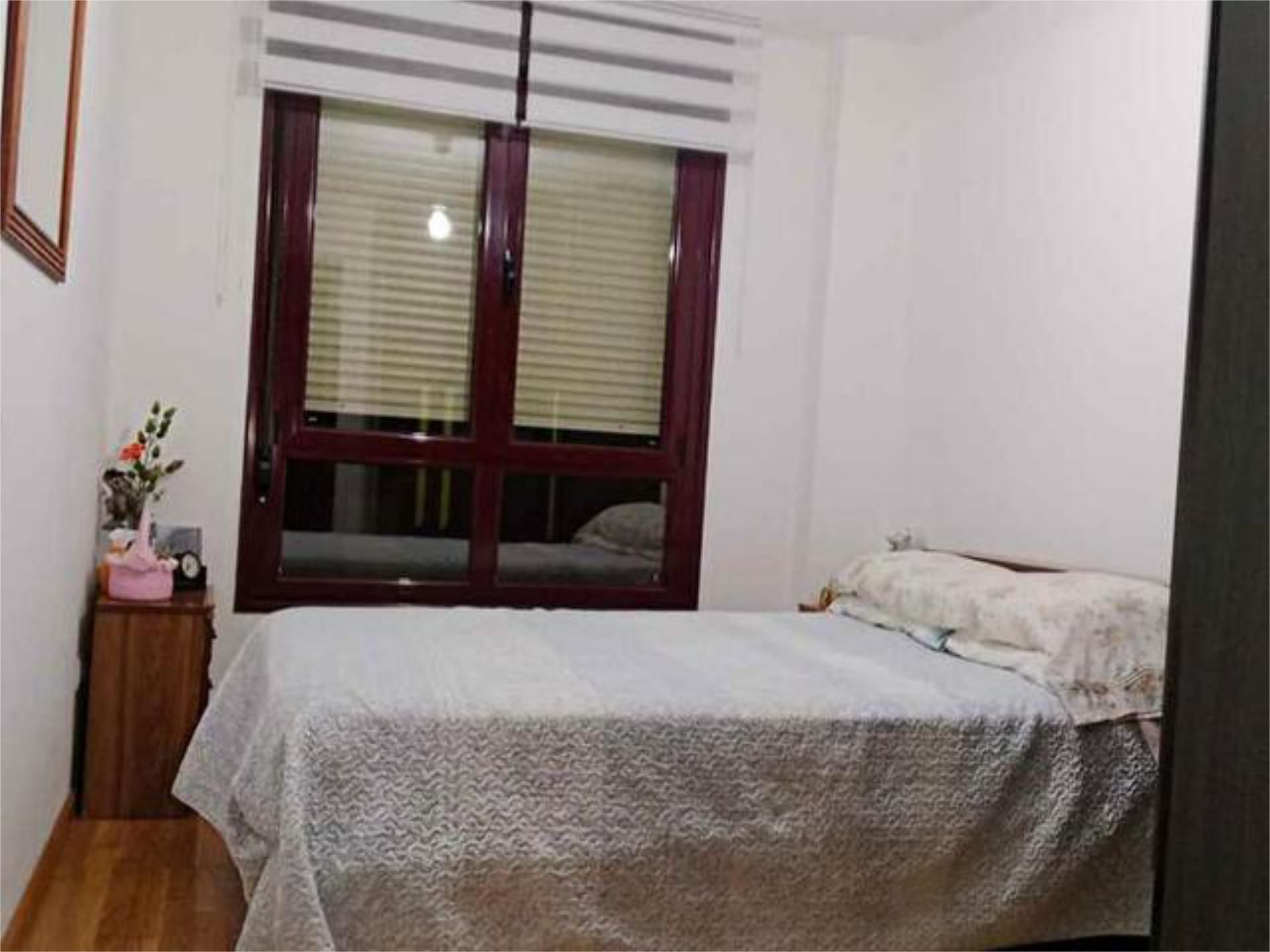 Flat for sale in Colloto Bedroom of Flat for sale in Oviedo with Heating, Storage room and Furnished