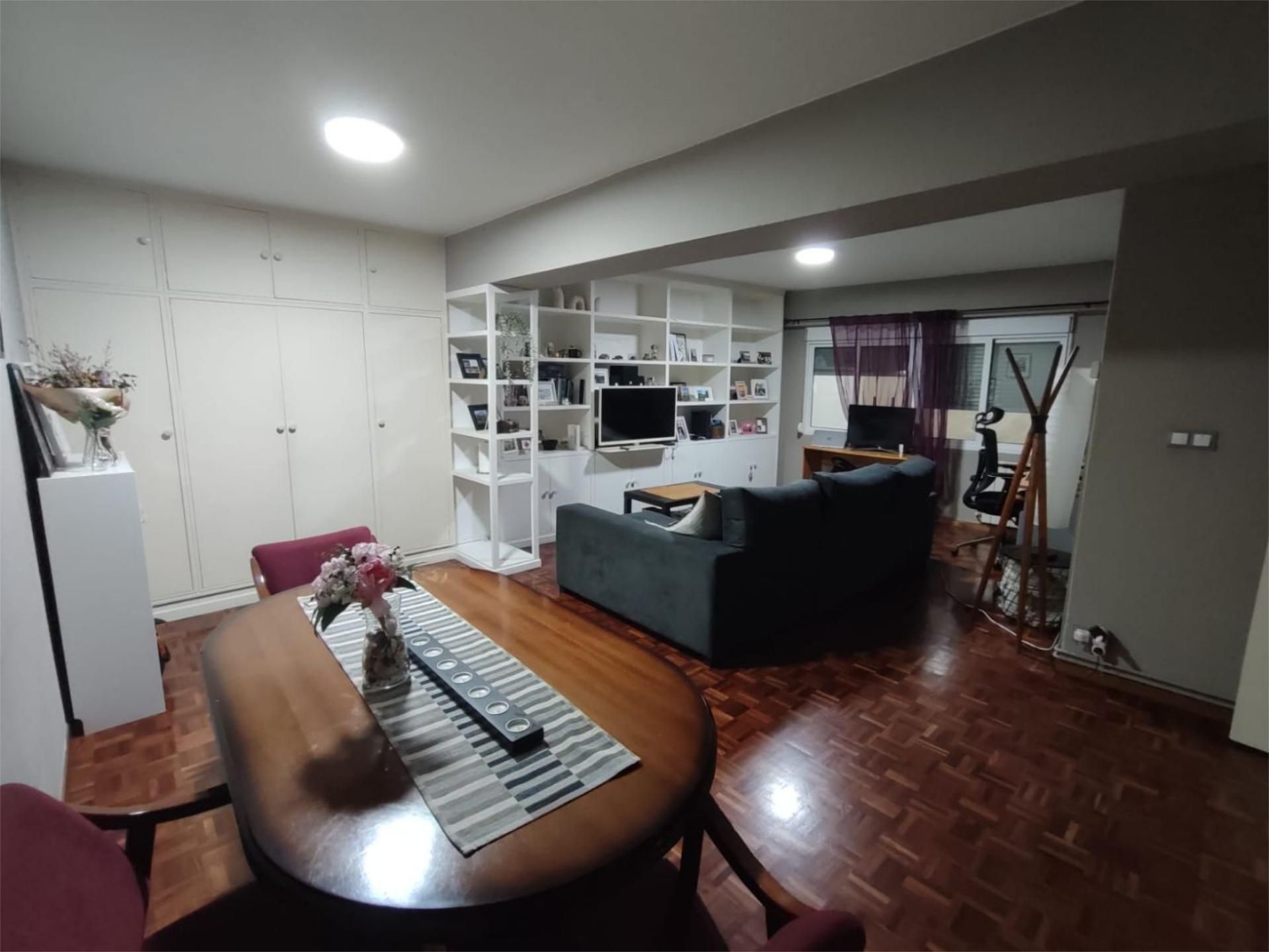 Pis en venda a Avenida Finisterre, 227, Sagrada Familia Sala d'estar de Pis en venda en A Coruña Capital