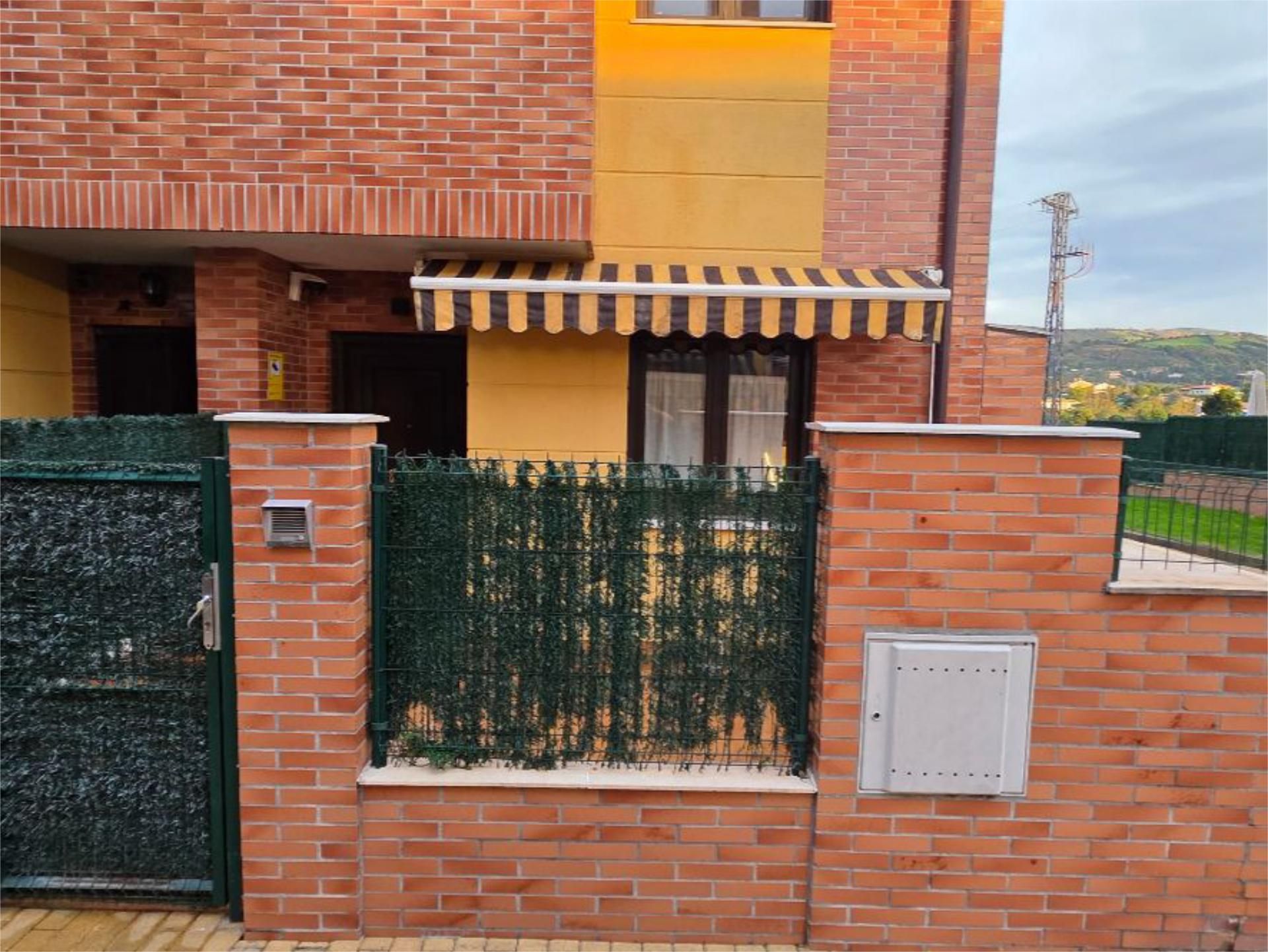 Casa o xalet en venda a Barrio Vega, 175, Gijón Jardí de Casa o xalet en venda en Gijón amb Terrassa i Balcó