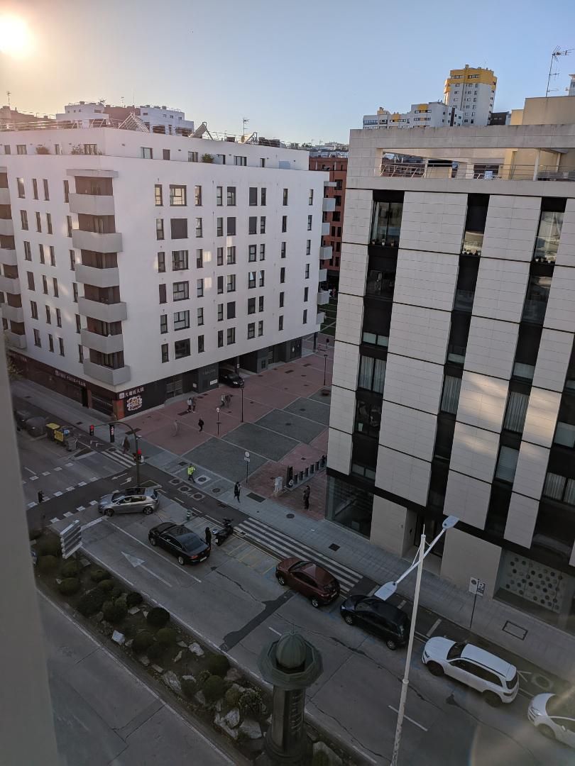 Pis de lloguer a Rúa Ramón y Cajal, 9, Cuatro Caminos - Plaza de la Cubela Pis de lloguer a Rúa Ramón y Cajal, 9, Cuatro Caminos - Plaza de la Cubela