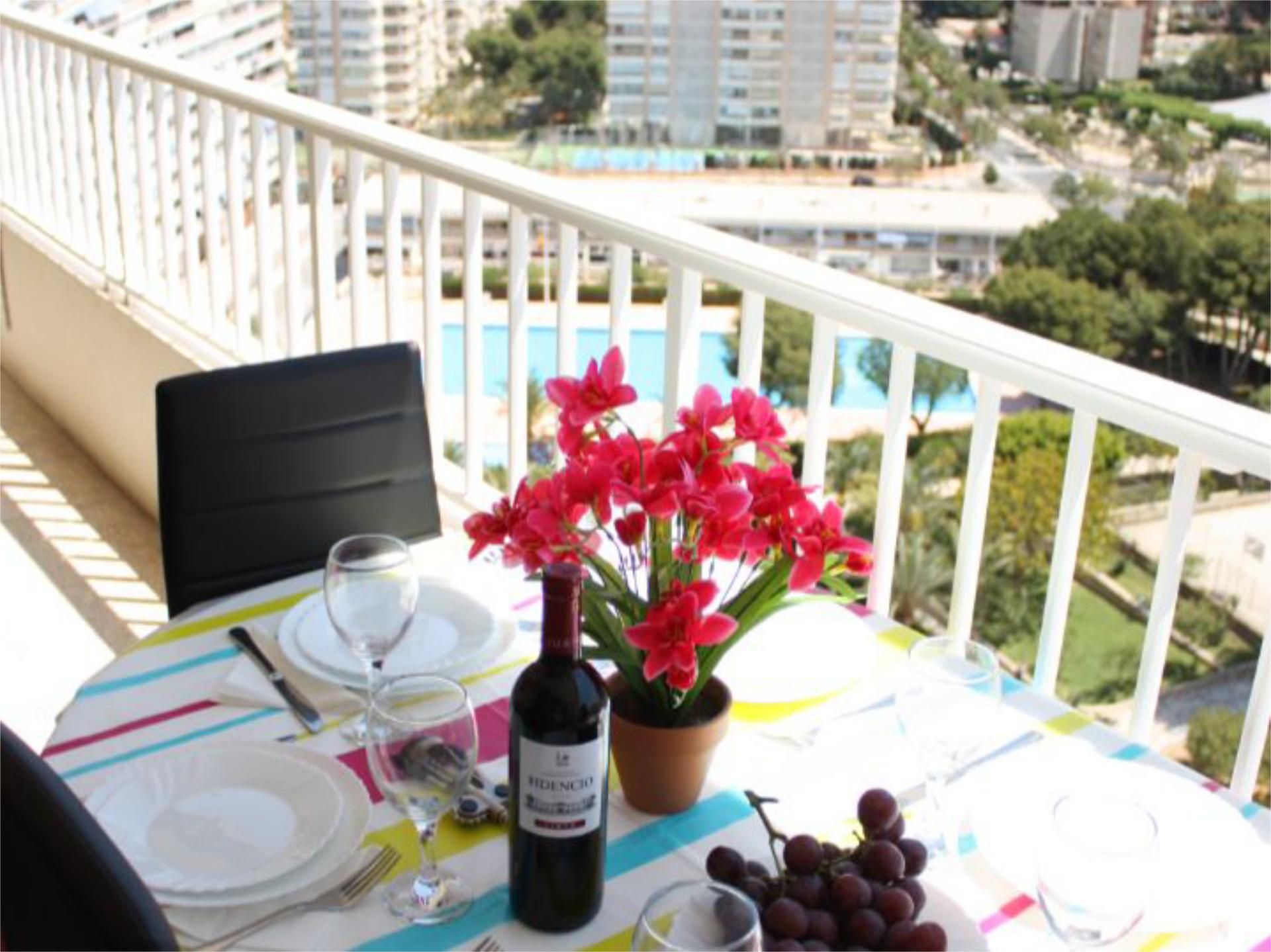 Terrassa de Pis de lloguer en Alicante / Alacant amb Aire condicionat, Parquet i Terrassa