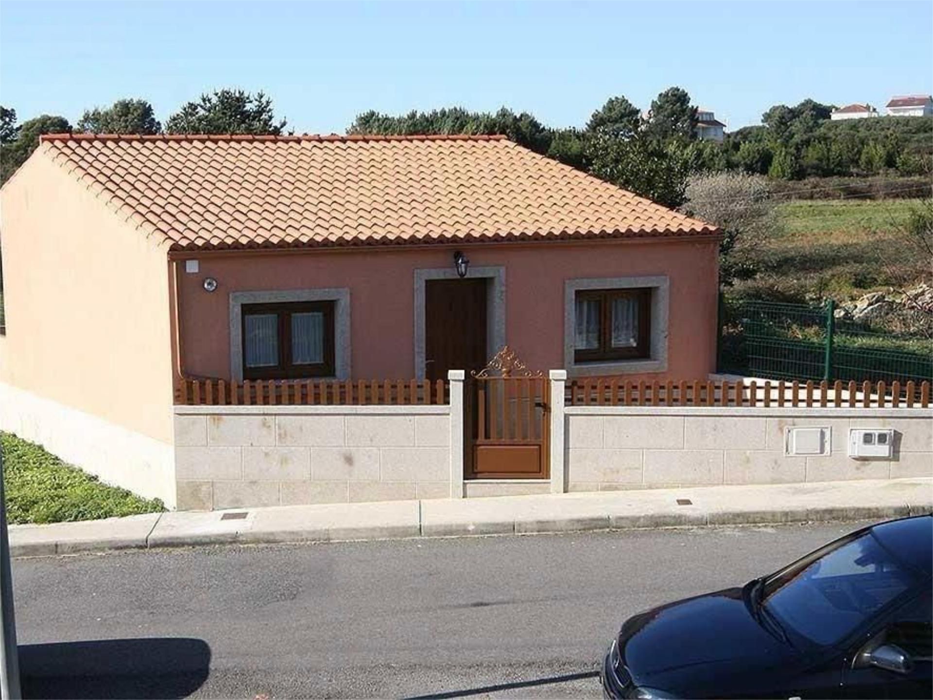 Vista exterior de Apartamento en venta en Muros con Terraza y Amueblado