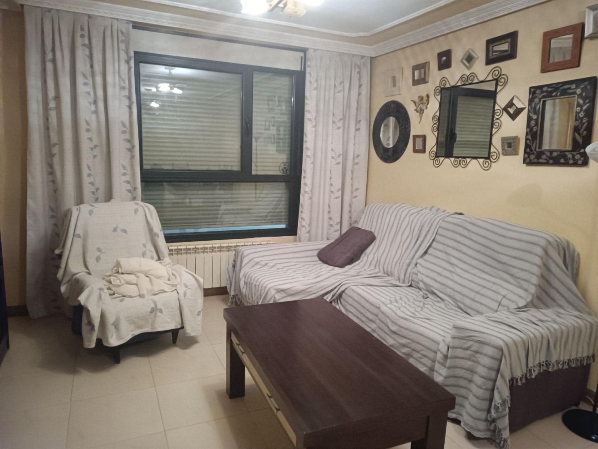 Flat to rent in Calle la Plata, 4, Venta de Baños Bedroom of Flat to rent in Venta de Baños with Heating, Terrace and Furnished