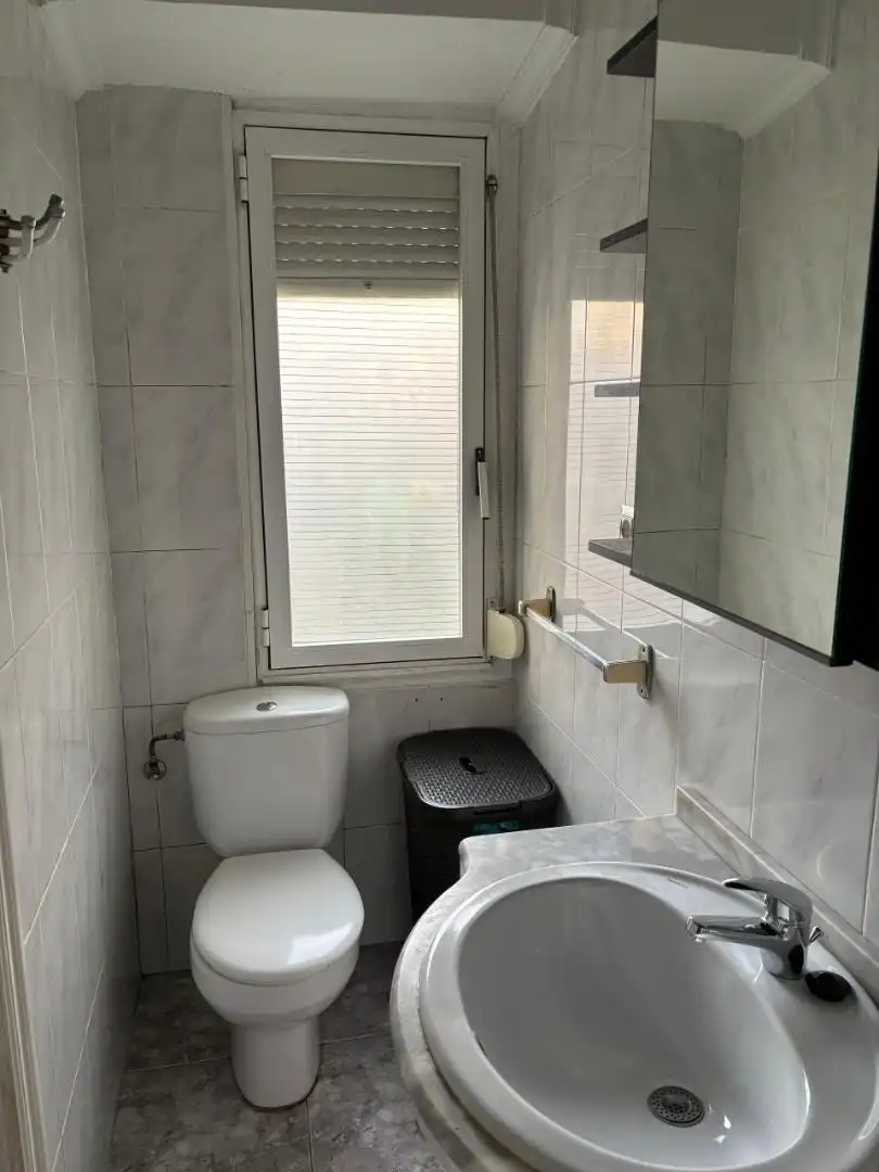 Piso en venta en Maidagan Kalea, 53, Santa María de Getxo Baño de Piso en venta en Getxo con Balcón