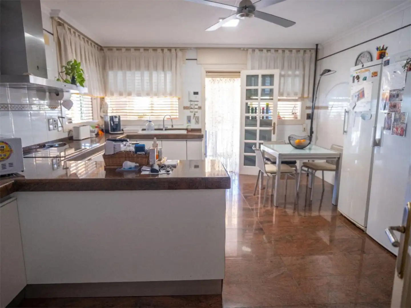 Casa o chalet en venta en Partida Solaes, 100, Zona Papa Luna - Platja del Gurugú Cocina de Casa o chalet en venta en Benicarló con Aire acondicionado, Terraza y Piscina