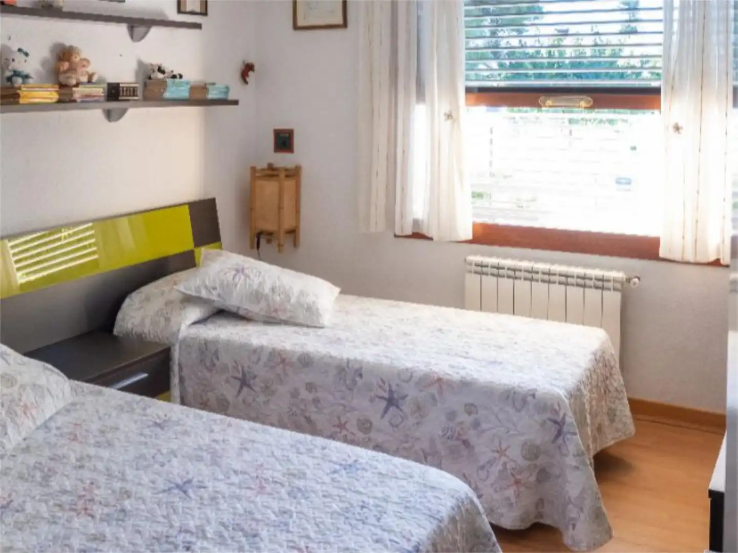 Casa o chalet en venta en Partida Solaes, 100, Zona Papa Luna - Platja del Gurugú Habitación de Casa o chalet en venta en Benicarló con Aire acondicionado, Terraza y Piscina