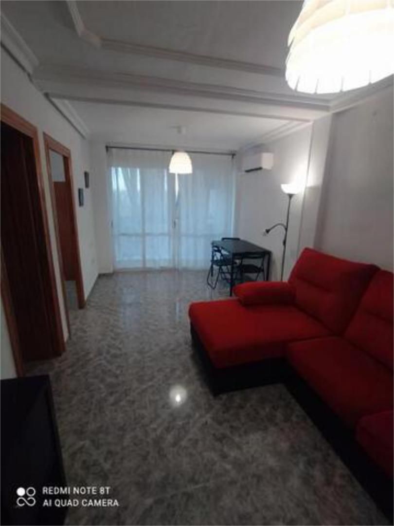 Sala d'estar de Pis de lloguer en Las Torres de Cotillas amb Moblat