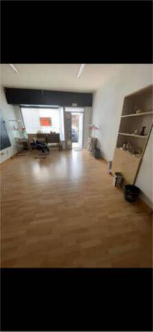 Local comercial en Alquiler en Vilagarcía