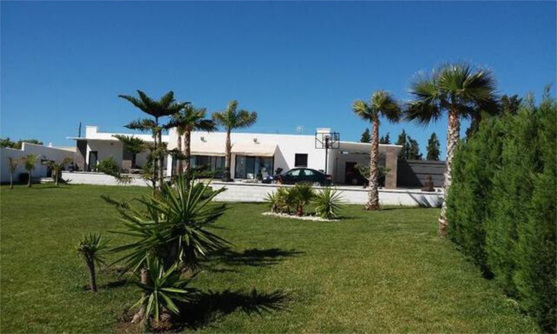 Casa o xalet en venda en Estepona amb Calefacció, Jardí privat i Terrassa