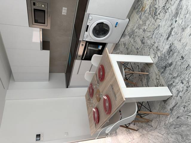 Piso en Alquiler en Calle de Servator, 26 en Canillas