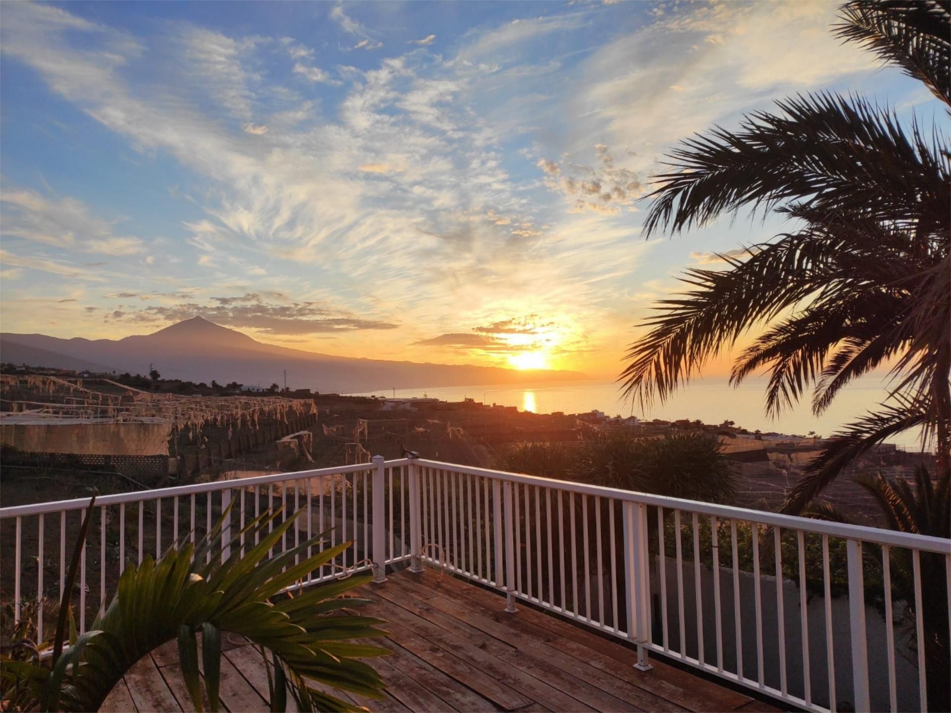 Vista exterior de Apartament de lloguer en Tacoronte amb Jardí privat, Terrassa i Moblat