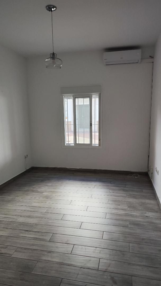 Dormitori de Pis en venda en  Huelva Capital amb Aire condicionat