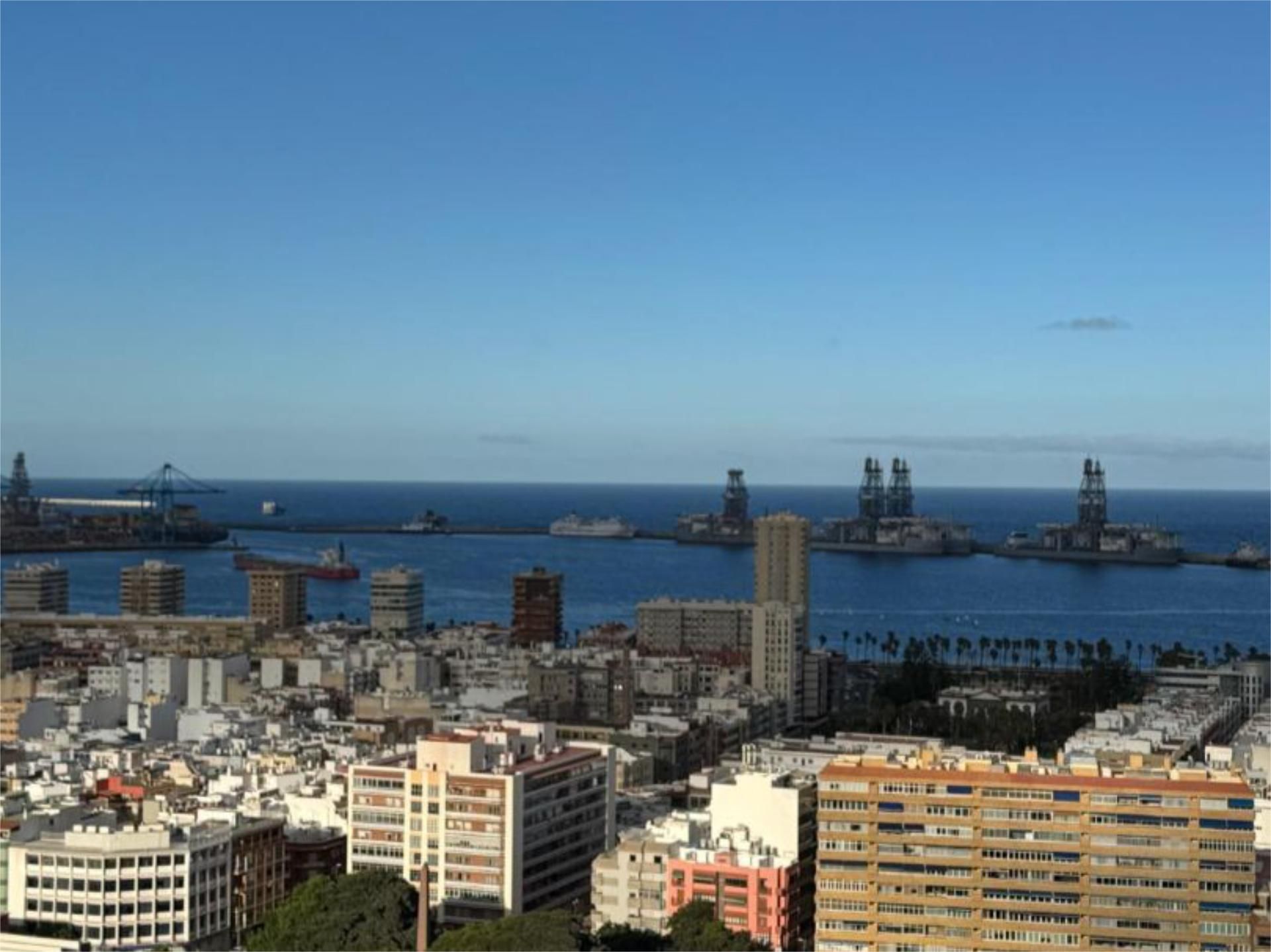 Vista exterior de Pis en venda en Las Palmas de Gran Canaria amb Parquet, Terrassa i Traster