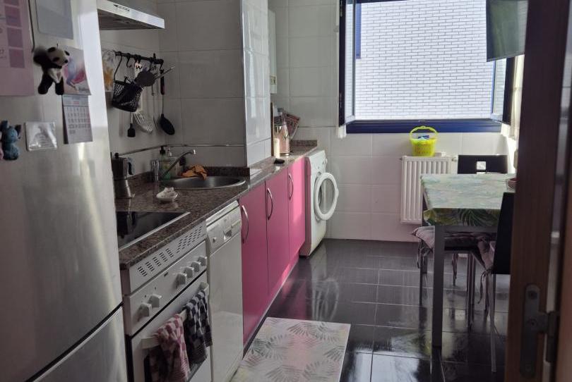 Piso en venta en Calle Pelayo, 23, Laviana, Asturias - imagen 1 Foto 1 de Piso en venta en Calle Pelayo, 23, Laviana, Asturias