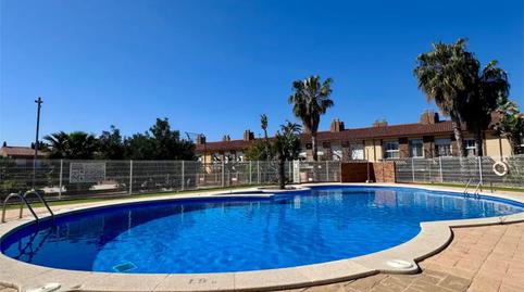Casa adosada en venda a Carrer Berna, 35, Els Ametllers, Tarragona - imatge 2 Foto 2 de Casa adosada en venda a Carrer Berna, 35, Els Ametllers, Tarragona
