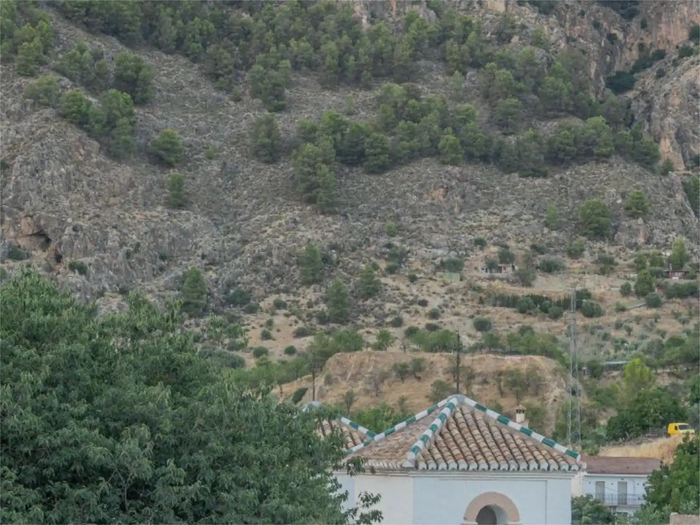 Casa adosada en venda a Carretera Colomera, Moclín Vista exterior de Casa adosada en venda en Moclín amb Aire condicionat, Calefacció i Jardí privat