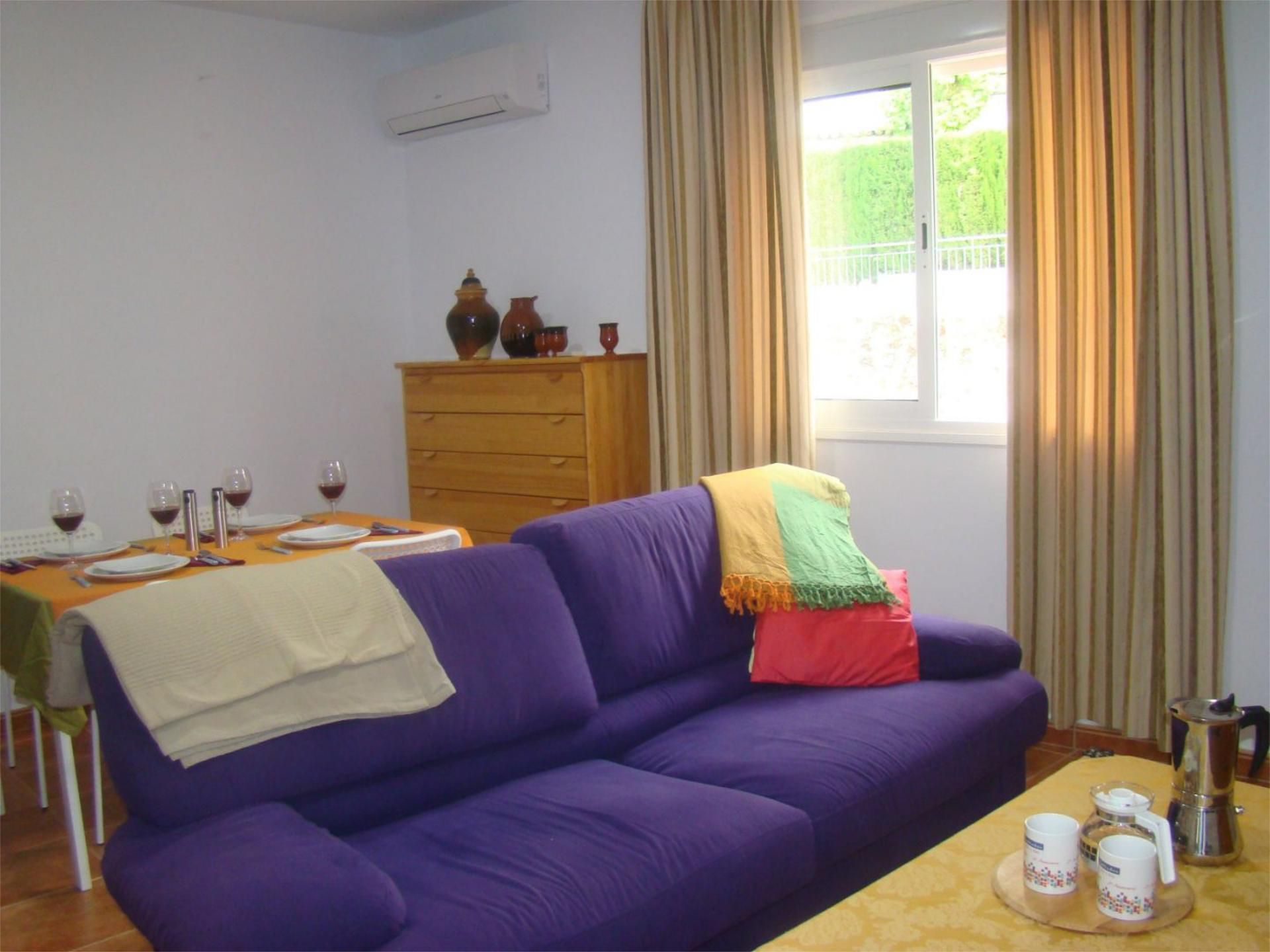 Pis en venda a Calle del Prado, 3, La Iruela Dormitori de Pis en venda en La Iruela amb Aire condicionat, Calefacció i Jardí privat