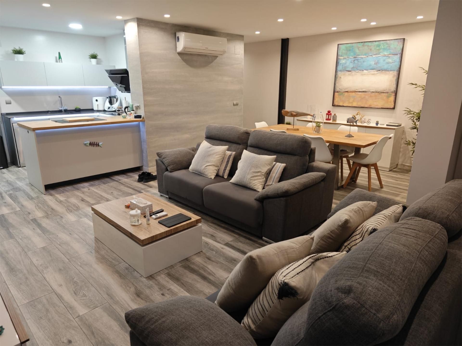 Flat for sale in Avenida de la Vía Verde, 21, Martos Living room of Flat for sale in Martos with Air Conditioner and Balcony