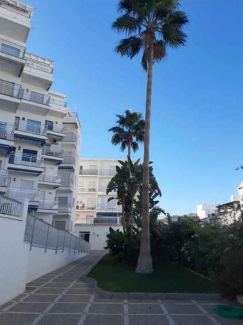 Vista exterior de Pis en venda en Motril