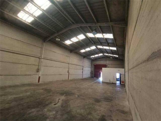 Nave industrial en Alquiler en Nuevo Parque - Los Rosales - Tráfico Pesado