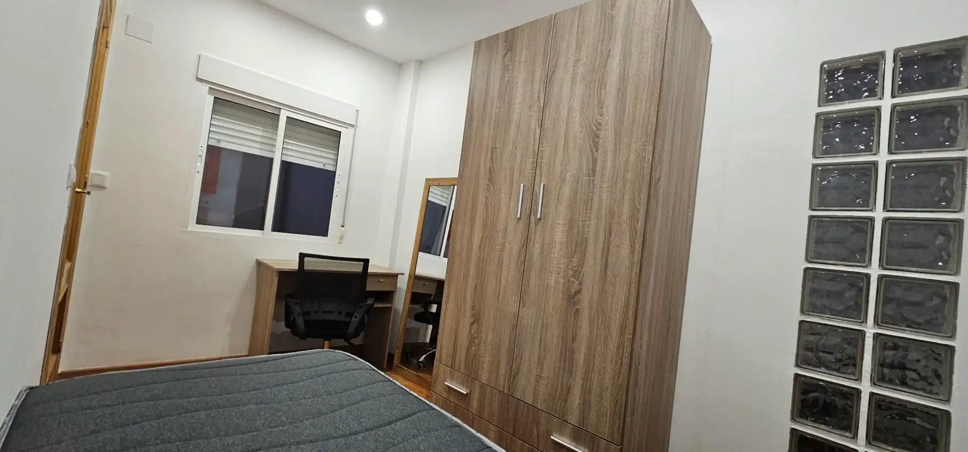 Habitación en Calle Nueva, 6, Avda de Madrid - Pº de la Estación Habitación en Calle Nueva, 6, Avda de Madrid - Pº de la Estación