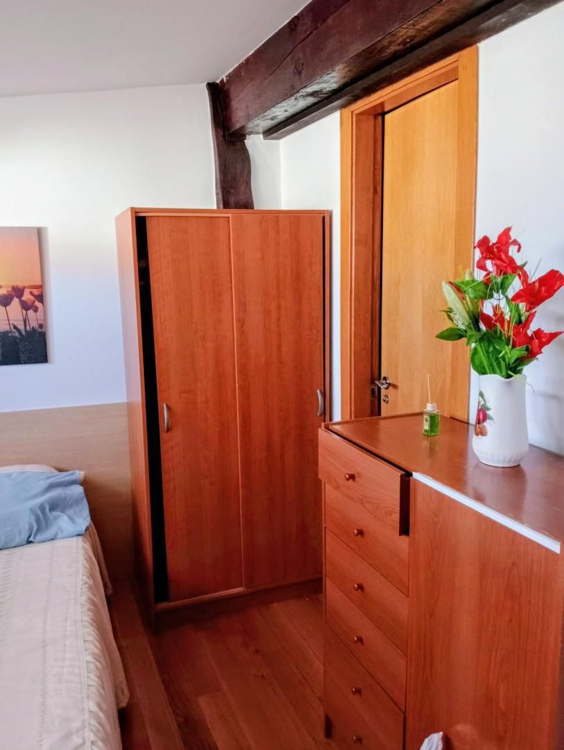 Àtic de lloguer a Paseo Marítimo, 3, Centro Dormitori de Àtic de lloguer en Castro-Urdiales amb Calefacció, Parquet i Traster