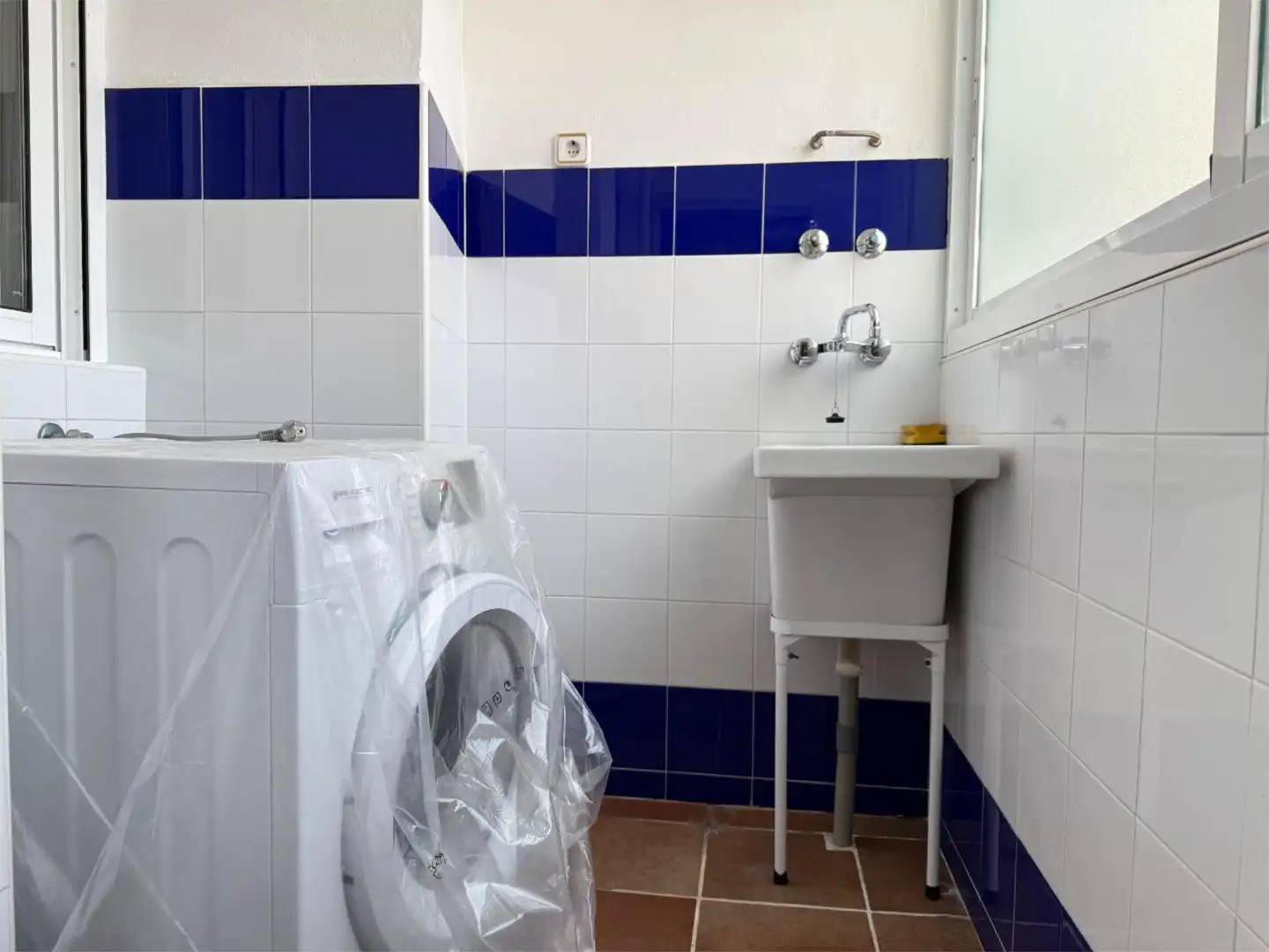 Flat for sale in Calle Vicente Blasco Ibáñez, 2, Redován Bathroom of Flat for sale in Redován with Balcony