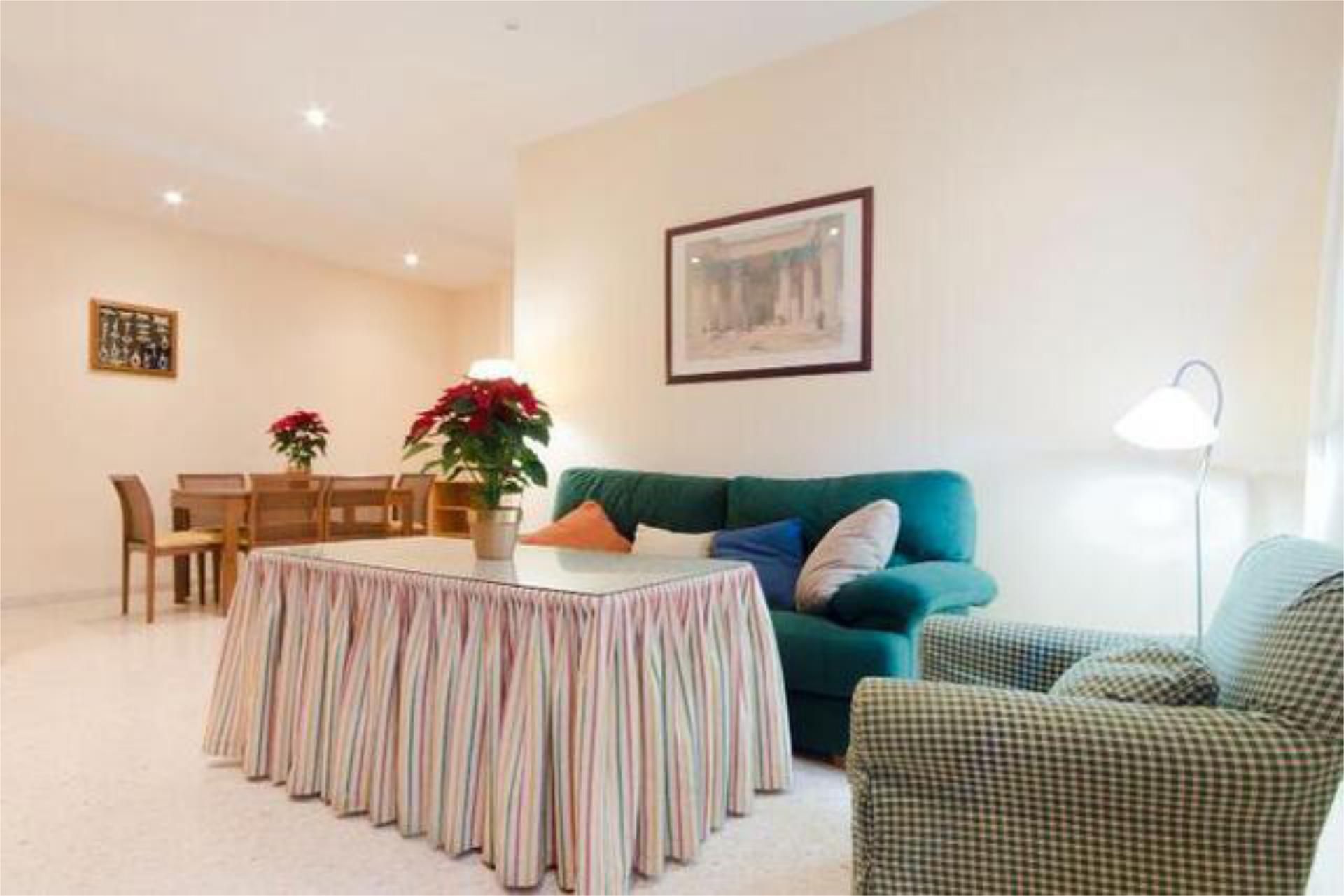 Pis de lloguer a Centro Sala d'estar de Pis de lloguer en Jerez de la Frontera amb Traster