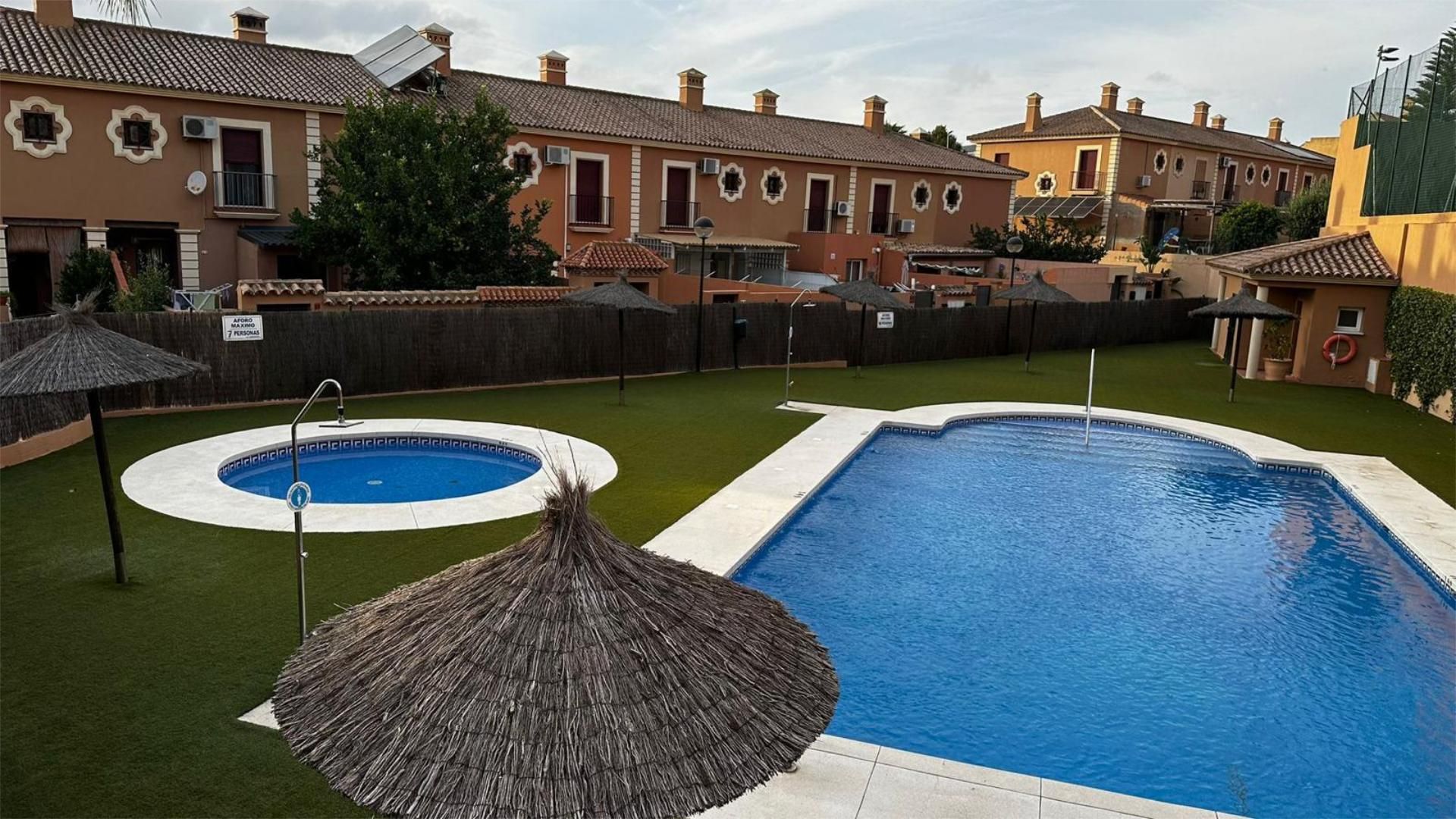 Single-family semi-detached to rent in Calle Serviola, 21, El Zabal - Santa Margarita Single-family semi-detached to rent in Calle Serviola, 21, El Zabal - Santa Margarita