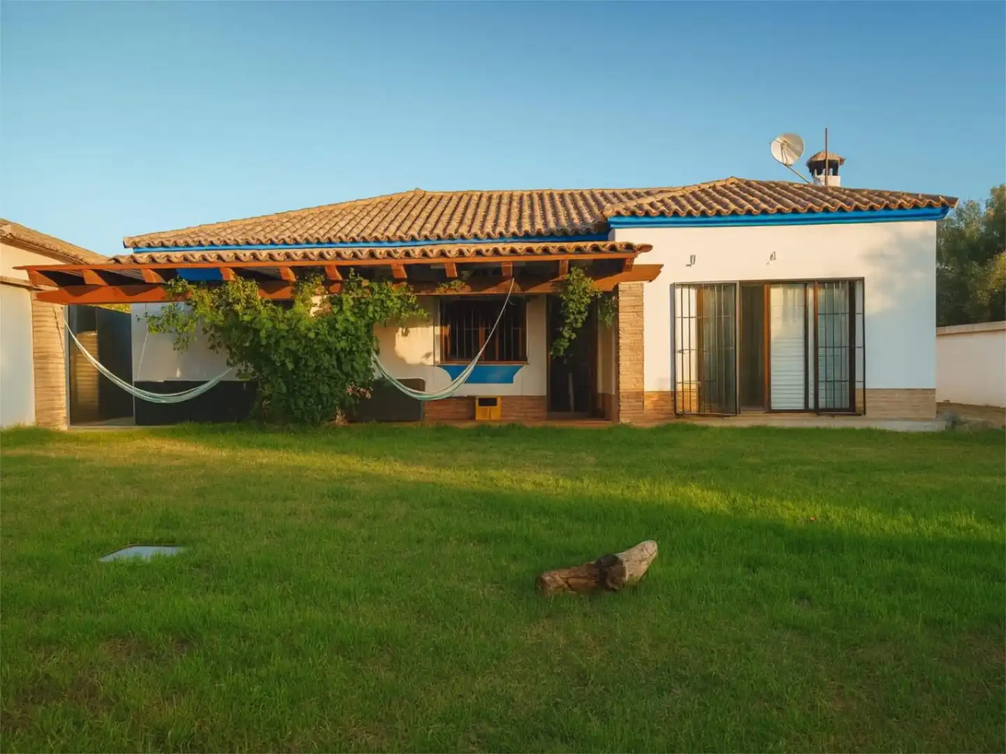 Casa o chalet de alquiler en Calle Navarrete, 33, Los Franceses – La Vega Jardín de Casa o chalet de alquiler en Chiclana de la Frontera con Jardín privado, Terraza y Trastero