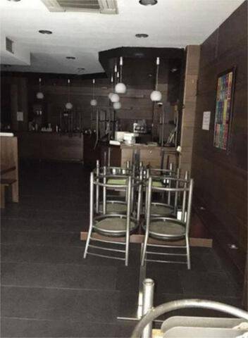 Local comercial en Alquiler en Plaza de España